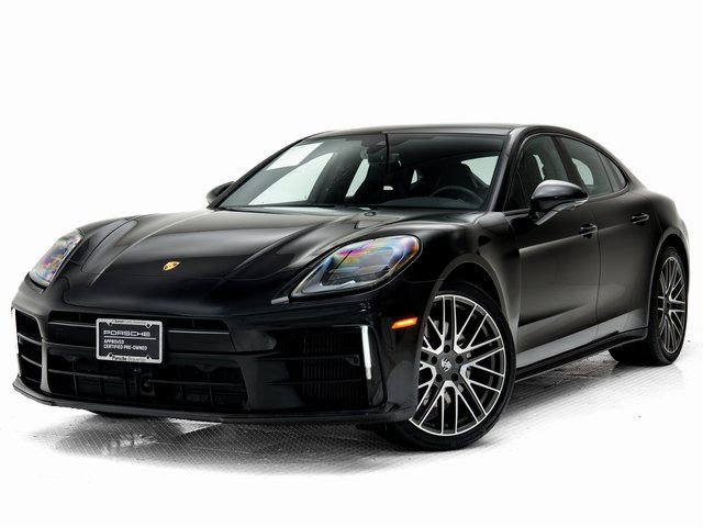 Certified 2025 Porsche Panamera 4 image 1