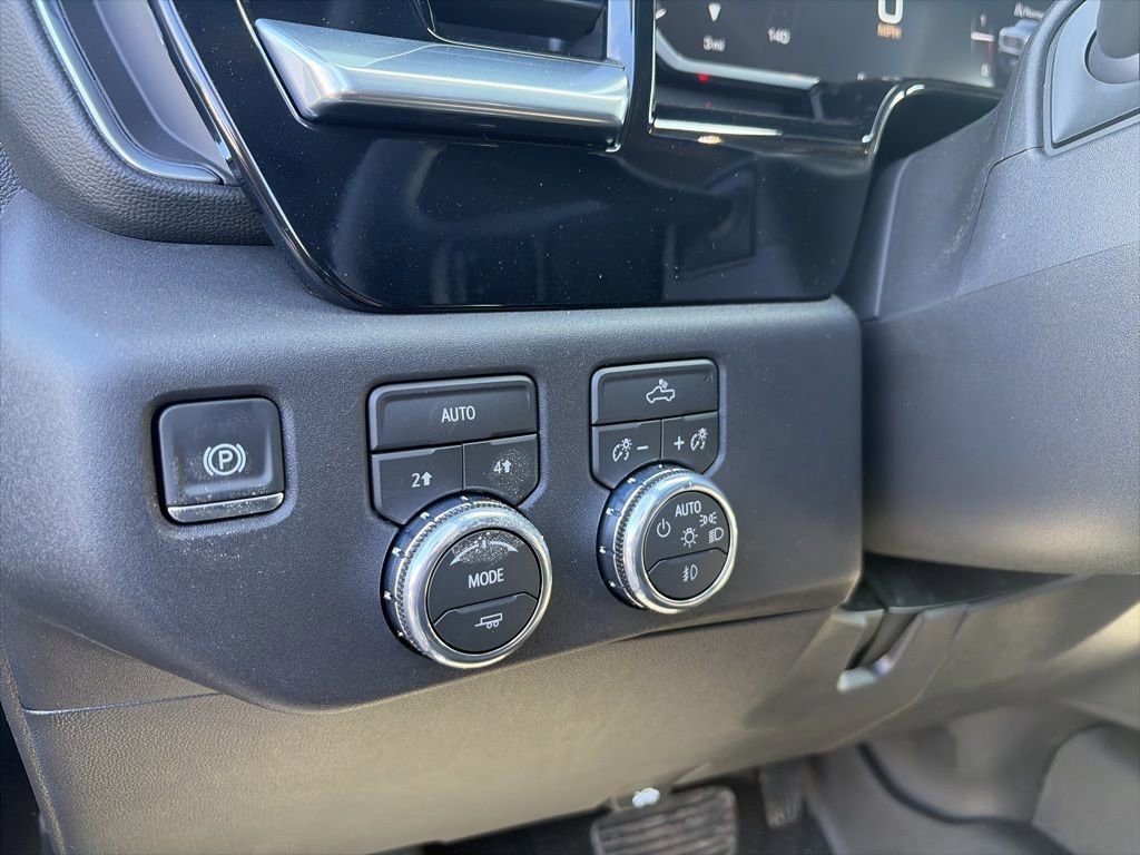 New 2026 GMC Sierra 1500 Elevation w/ Elevation Select Package AWD/4WD image 12