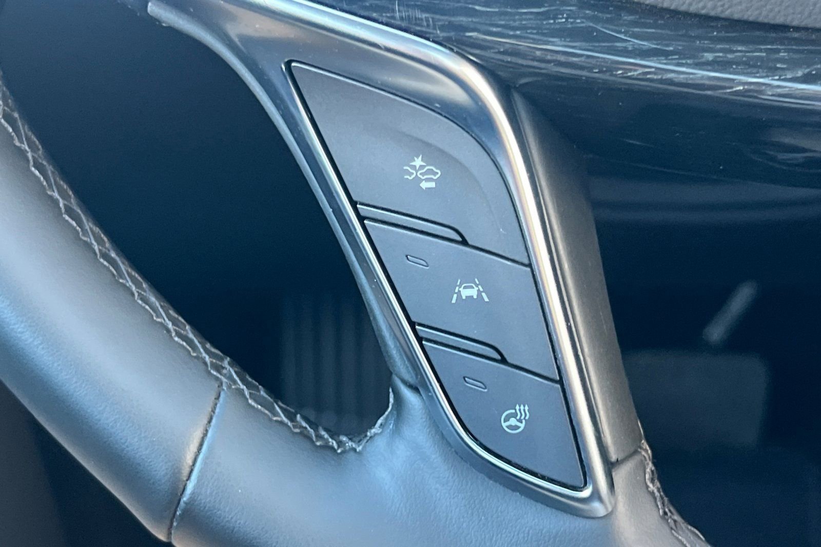 Used 2025 Cadillac XT5 Premium Luxury image 35