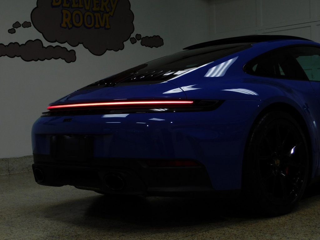 Used 2025 Porsche 911 Carrera S image 89