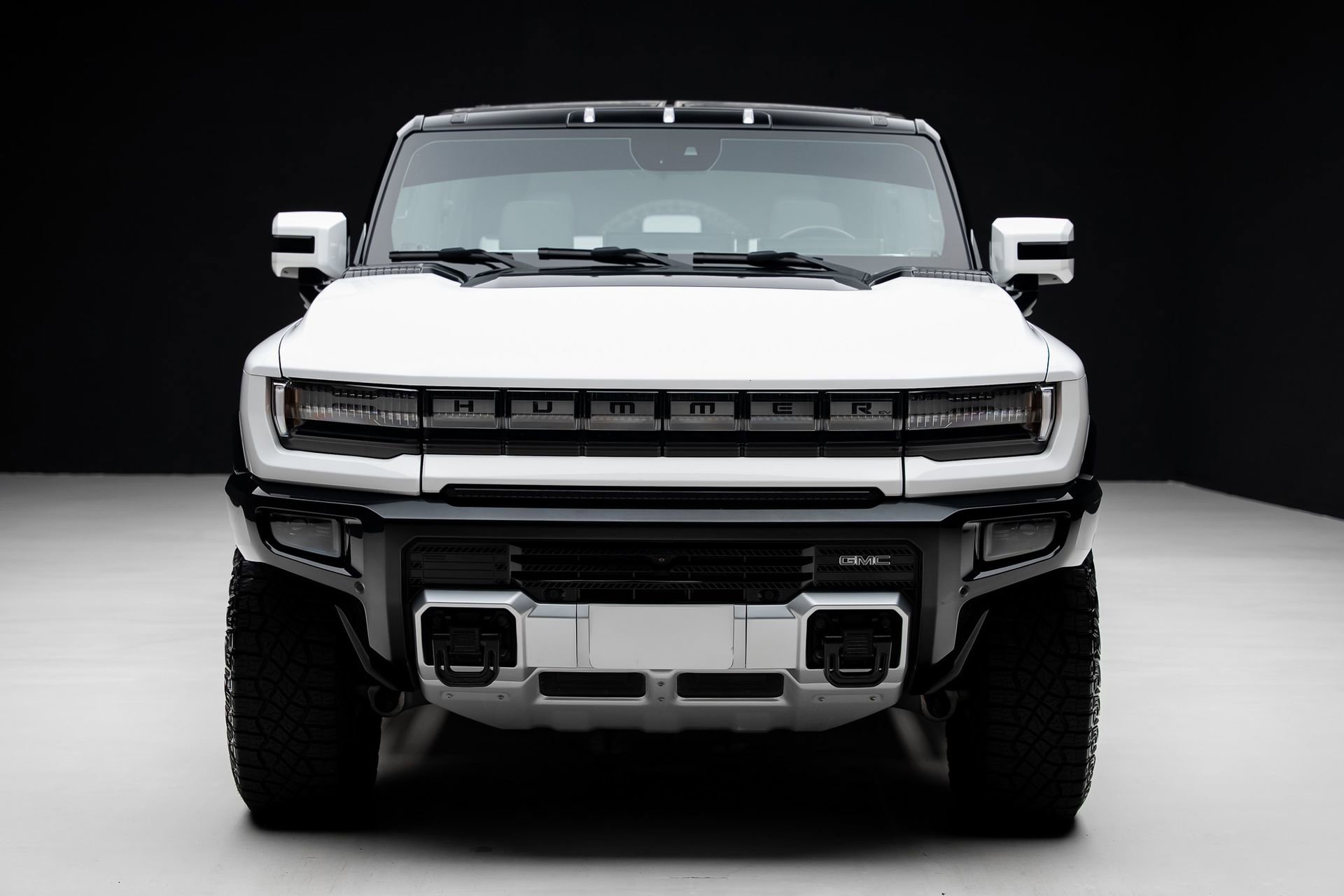 Used 2024 GMC Hummer EV 2X w/ Extreme Off-Road Package image 9