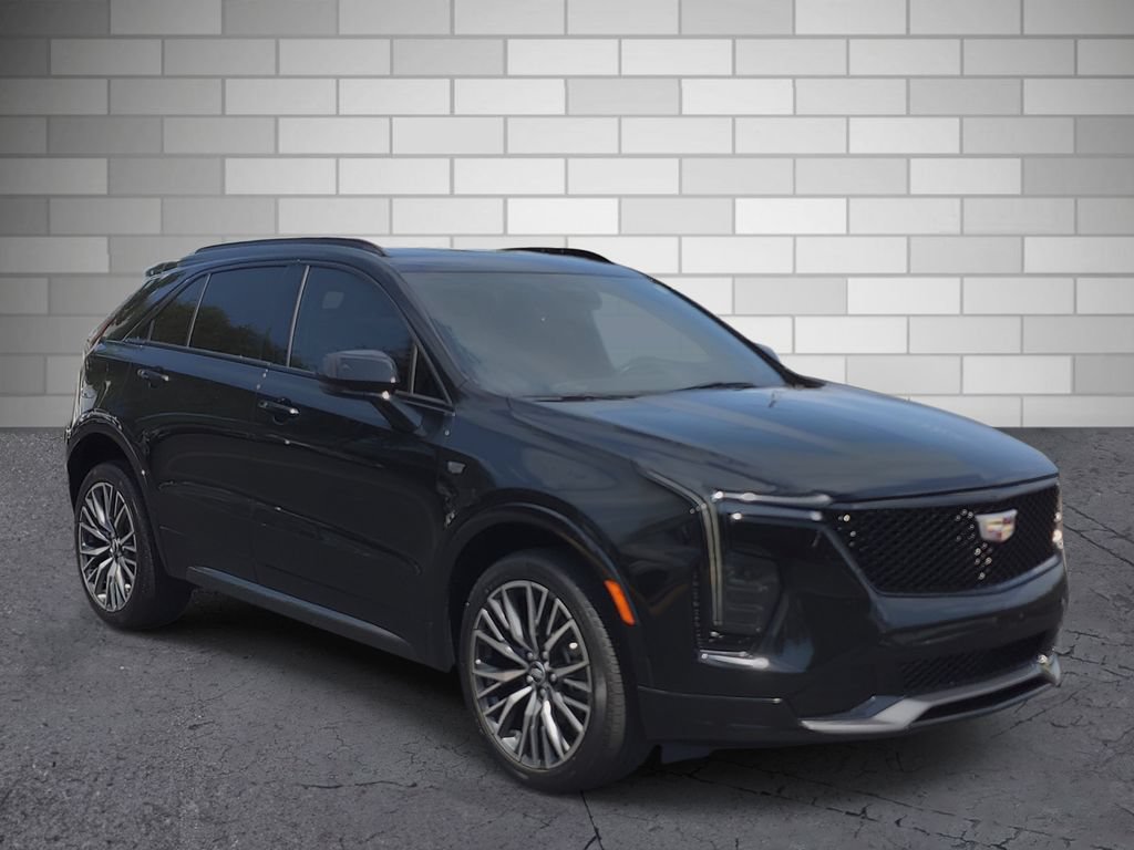 Certified 2024 Cadillac XT4 Sport FWD image 7