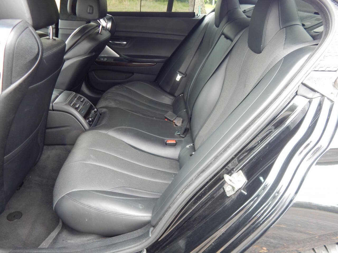 Used 2013 BMW 650i Gran Coupe RWD image 11
