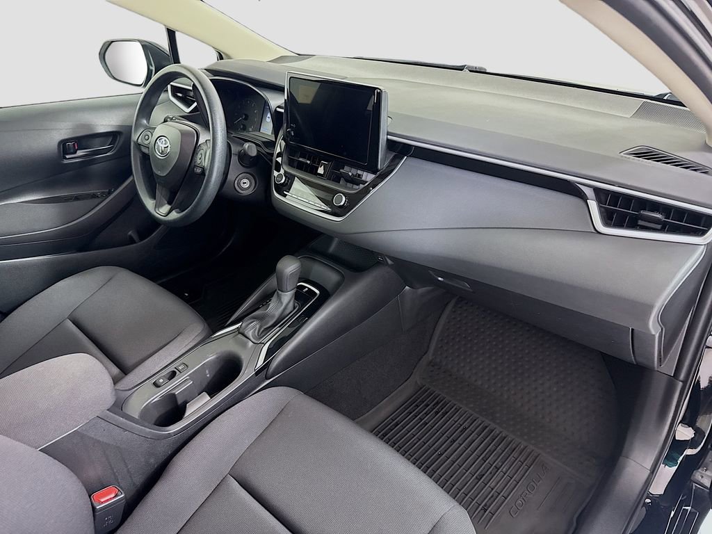 Used 2024 Toyota Corolla LE image 22