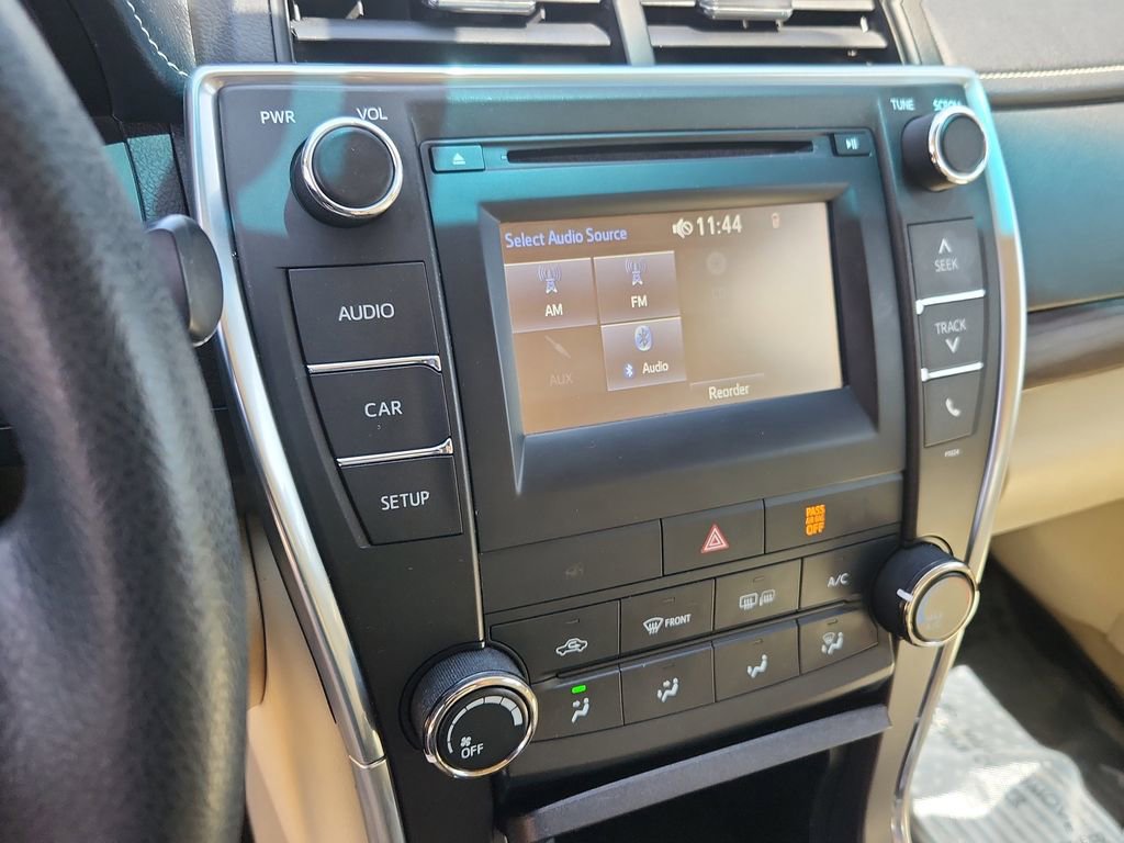 Used 2016 Toyota Camry LE FWD image 24