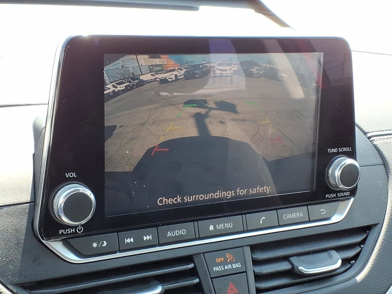 Used 2019 Nissan Altima 2.5 SV FWD image 12
