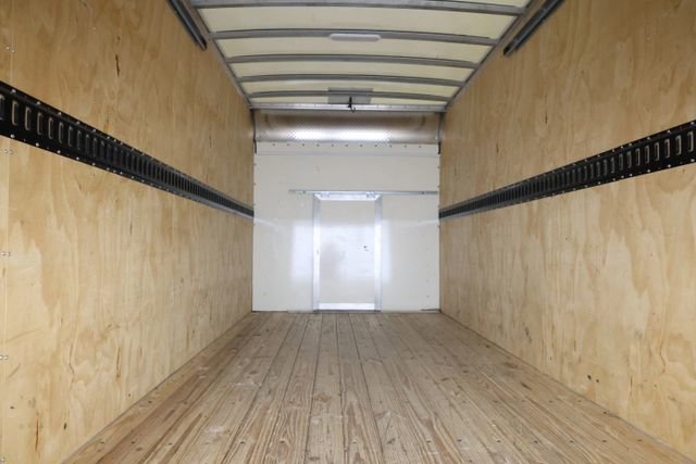 Used 2022 Chevrolet Express 3500 w/ Driver Convenience Package image 33