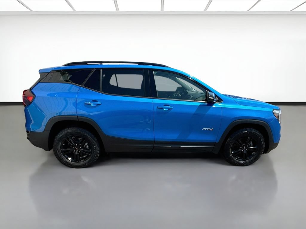 Used 2024 GMC Terrain AT4 w/ Tech Package AWD/4WD image 4
