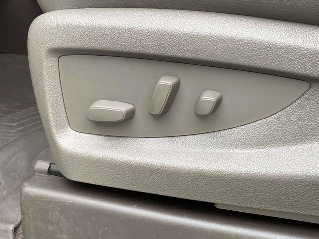 Used 2019 GMC Yukon XL Denali w/ Open Road Package image 22