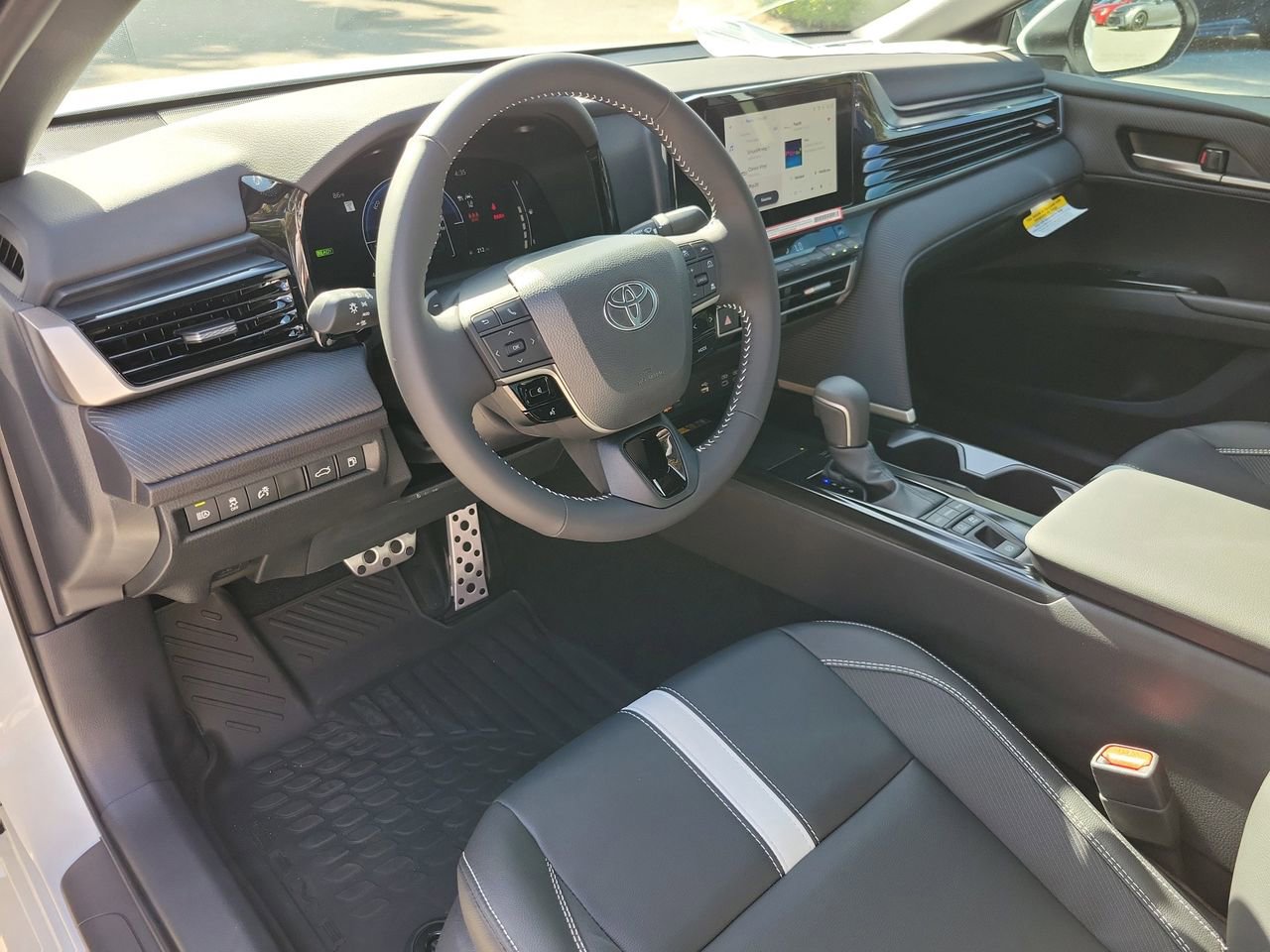 New 2026 Toyota Camry SE FWD image 16