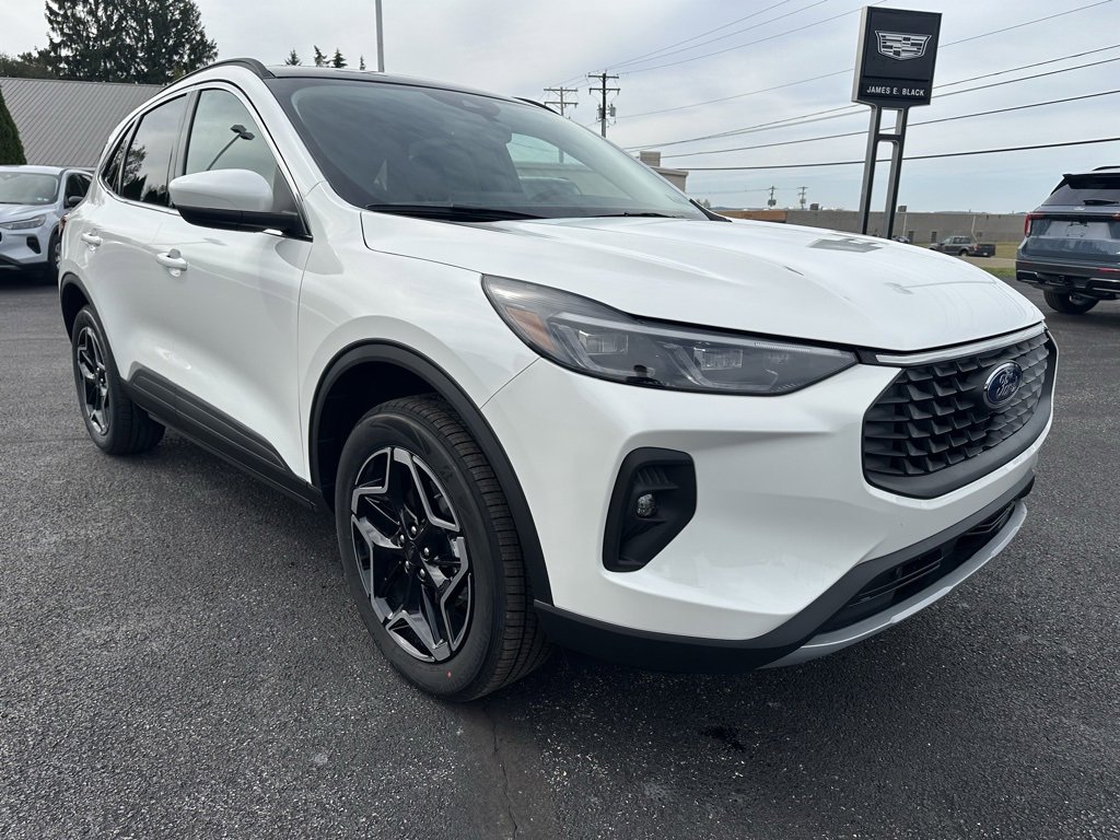 New 2026 Ford Escape Platinum image 11
