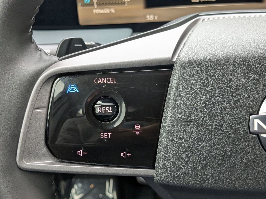 New 2026 Nissan Leaf SV+ w/ Floor Mat Package (SV+) FWD image 16