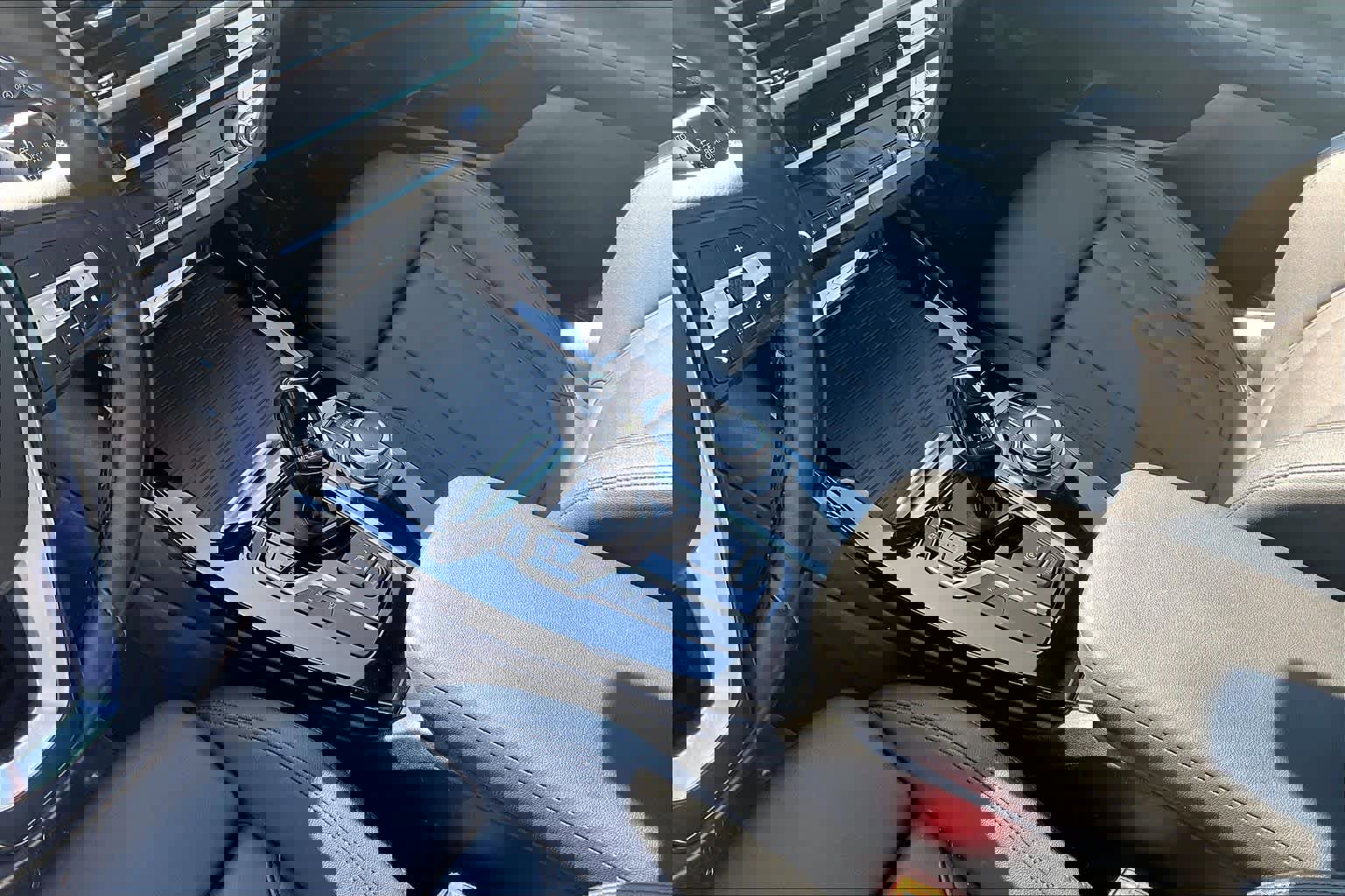 Used 2021 BMW X3 sDrive30i w/ Convenience Package image 17