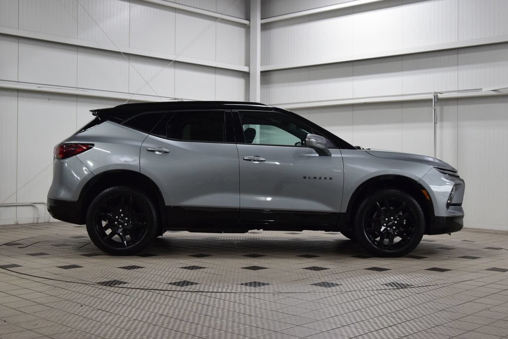 New 2026 Chevrolet Blazer RS w/ Driver Confidence II Package AWD/4WD image 9