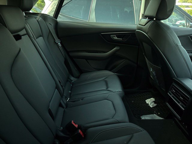 Used 2023 Audi Q8 Premium Plus w/ Premium Plus Package AWD/4WD image 9