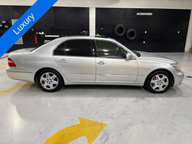 Used 2005 Lexus LS 430 RWD image 6