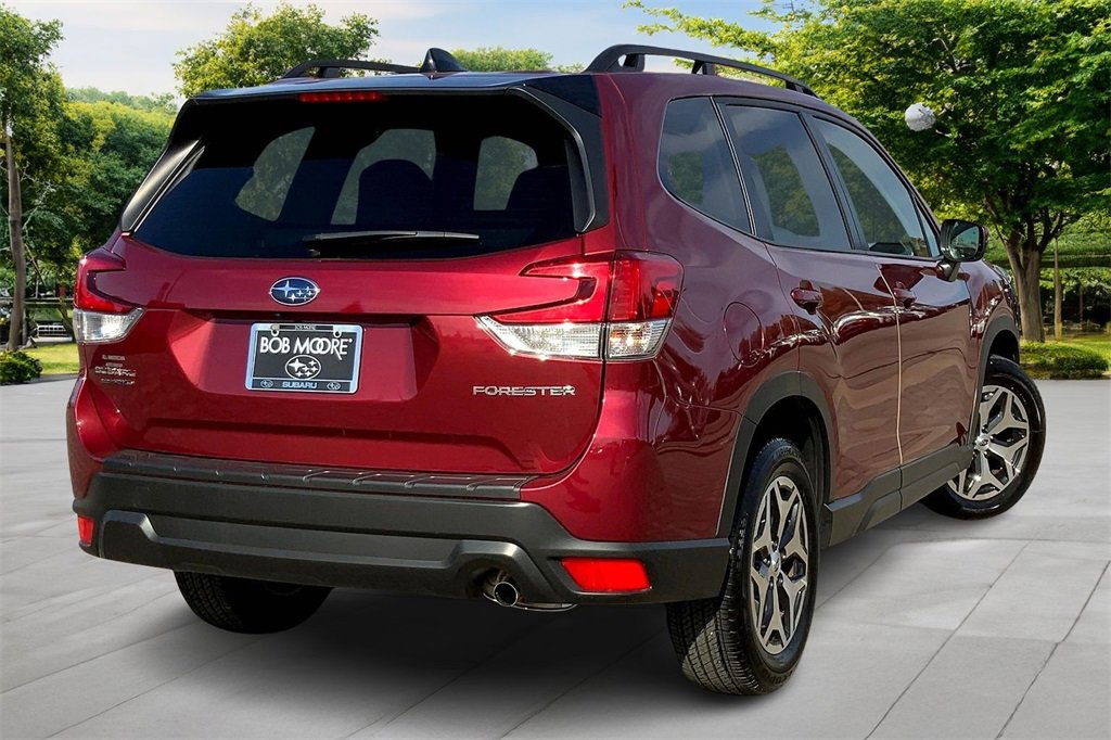 Used 2024 Subaru Forester Premium image 6