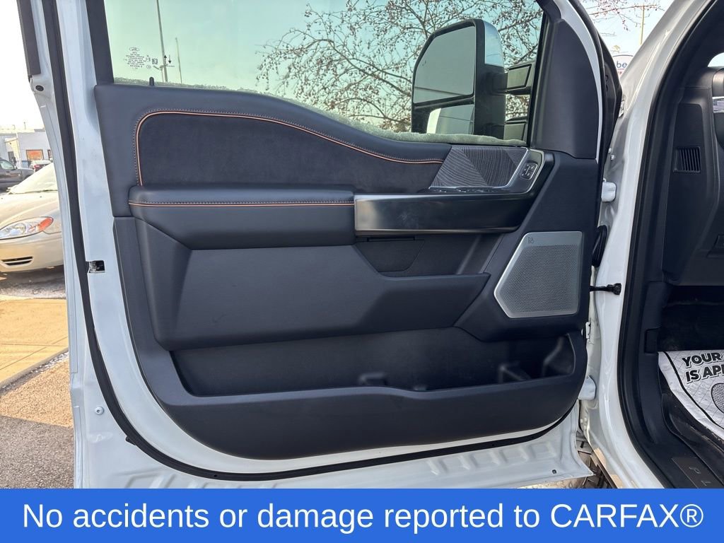 Used 2024 Ford F350 Platinum image 9