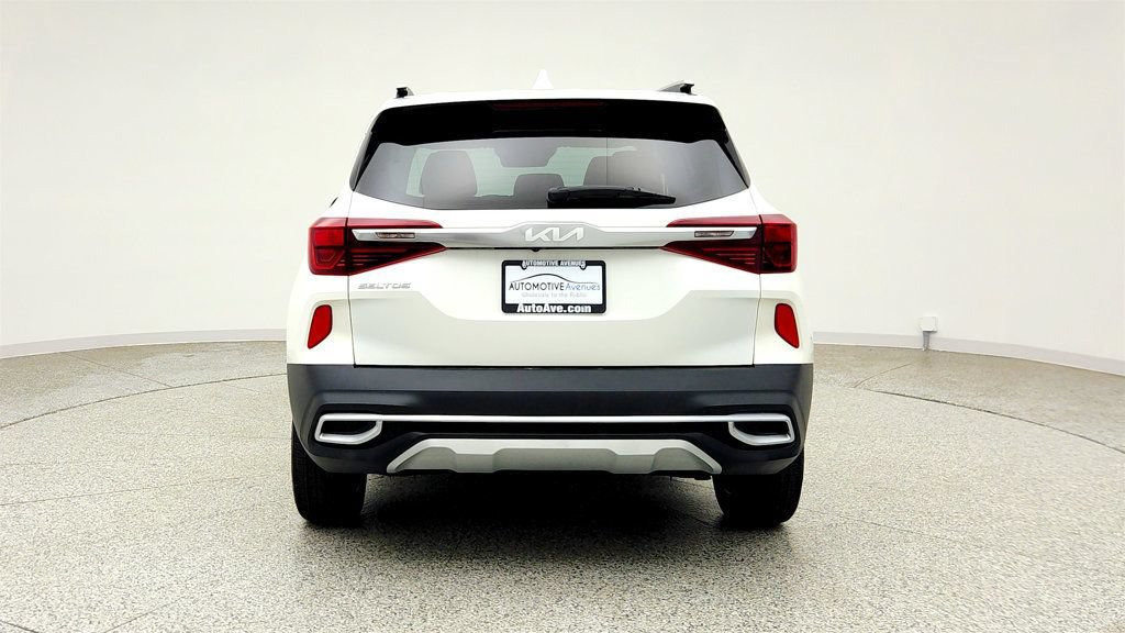 Used 2023 Kia Seltos S AWD/4WD image 6