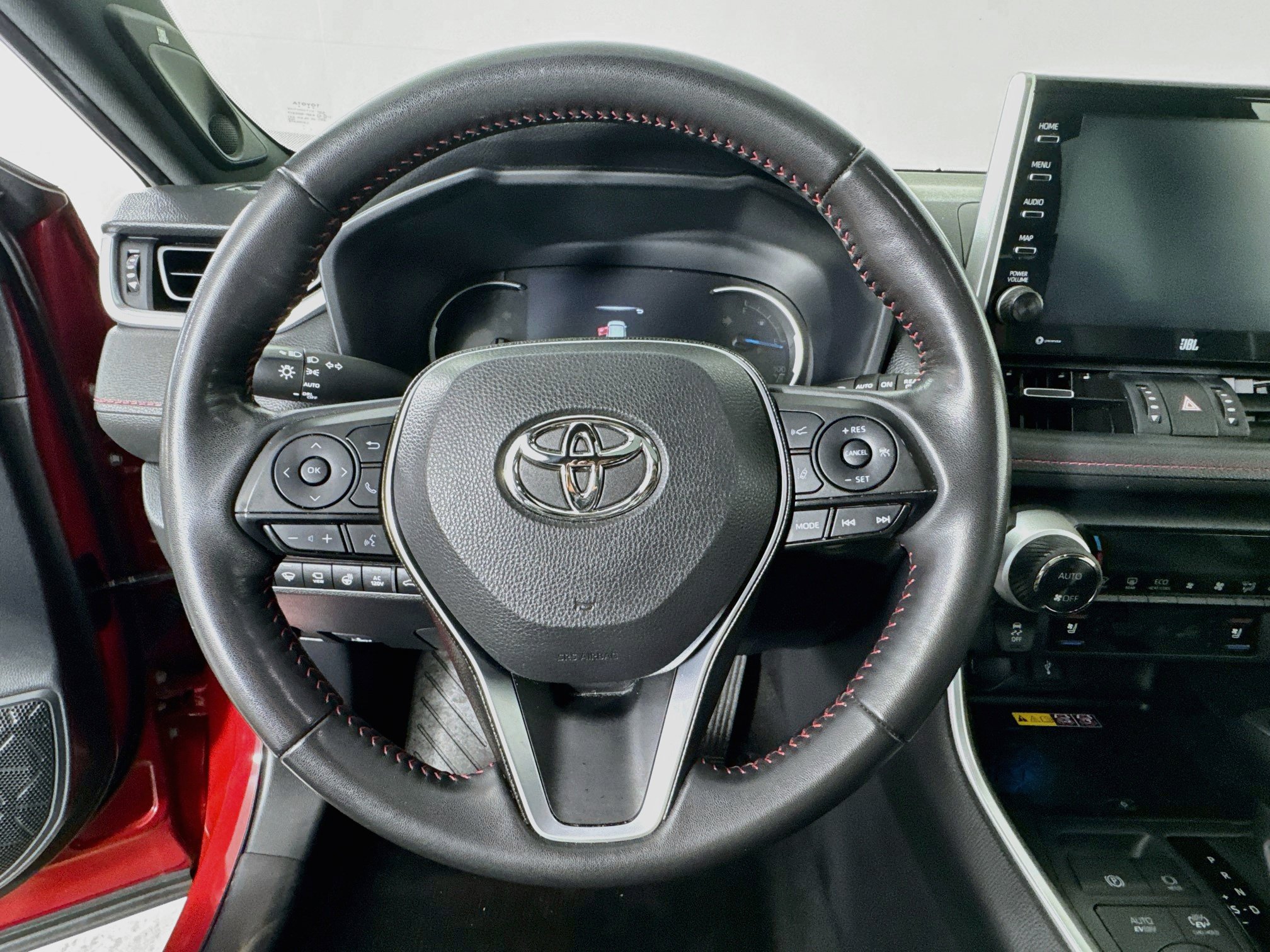 Certified 2022 Toyota RAV4 XSE w/ Premium Package AWD/4WD image 11