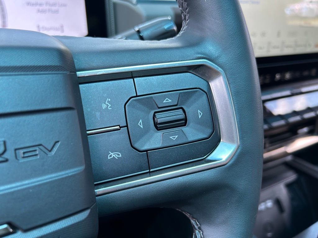 Used 2024 GMC Hummer EV 3X image 28