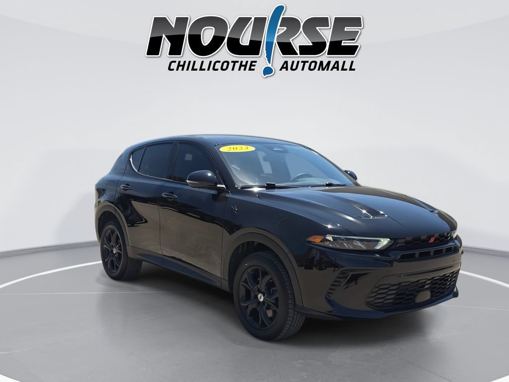 Used 2023 Dodge Hornet GT w/ GT Blacktop Package AWD/4WD image 2