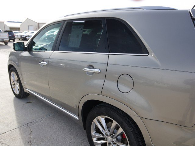 Used 2015 Kia Sorento SX image 8