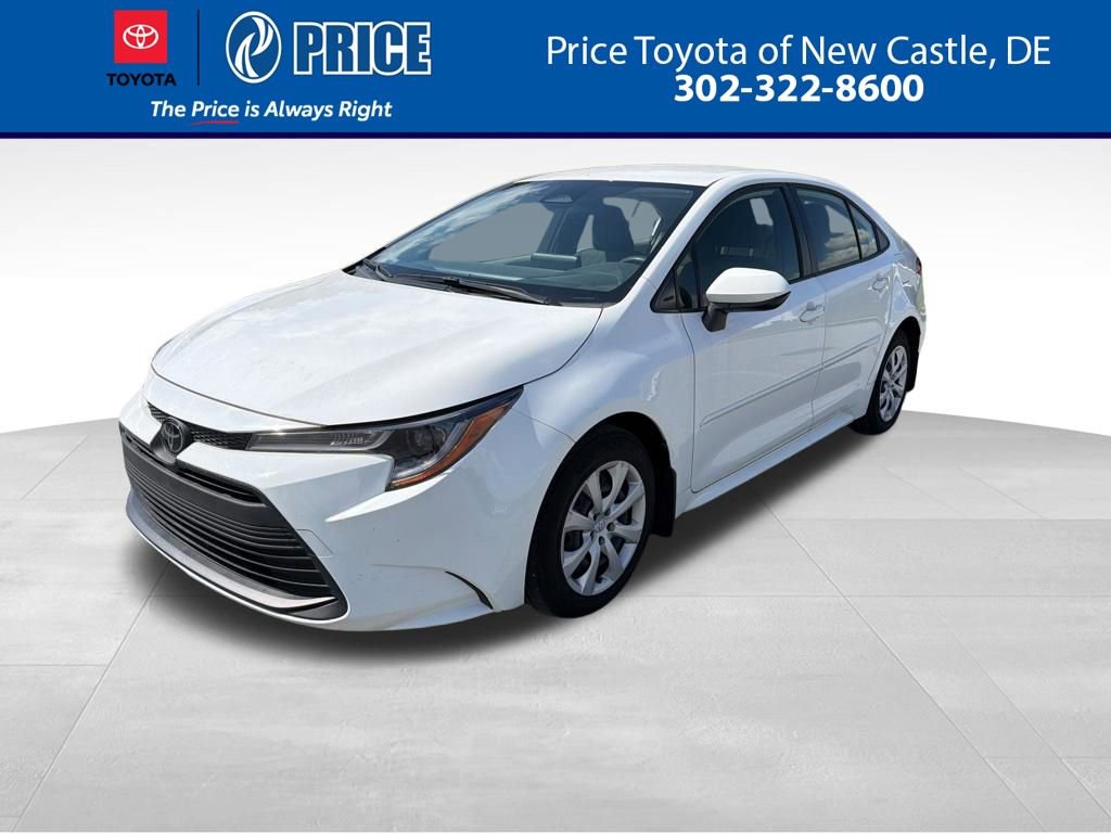 Used 2023 Toyota Corolla LE image 1