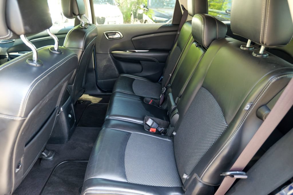 Used 2015 Dodge Journey Crossroad w/ Flexible Seating Group AWD/4WD image 26