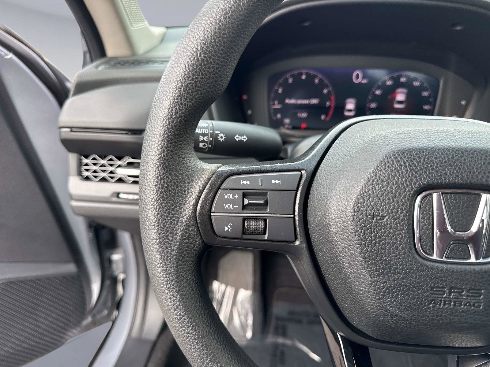 Certified 2023 Honda Accord EX image 31