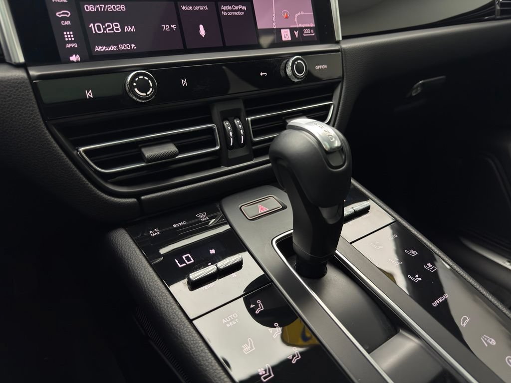 Used 2022 Porsche Macan S AWD/4WD image 27