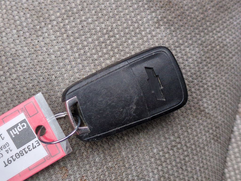 Used 2014 Chevrolet Cruze LS image 35