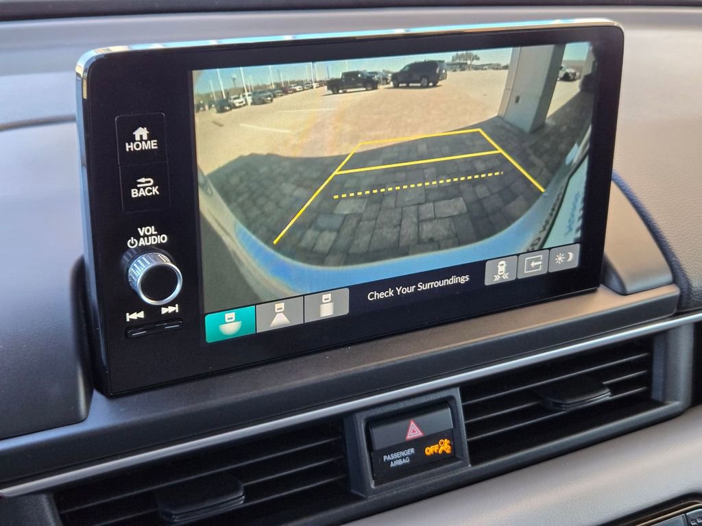 Used 2023 Honda Pilot Touring image 36