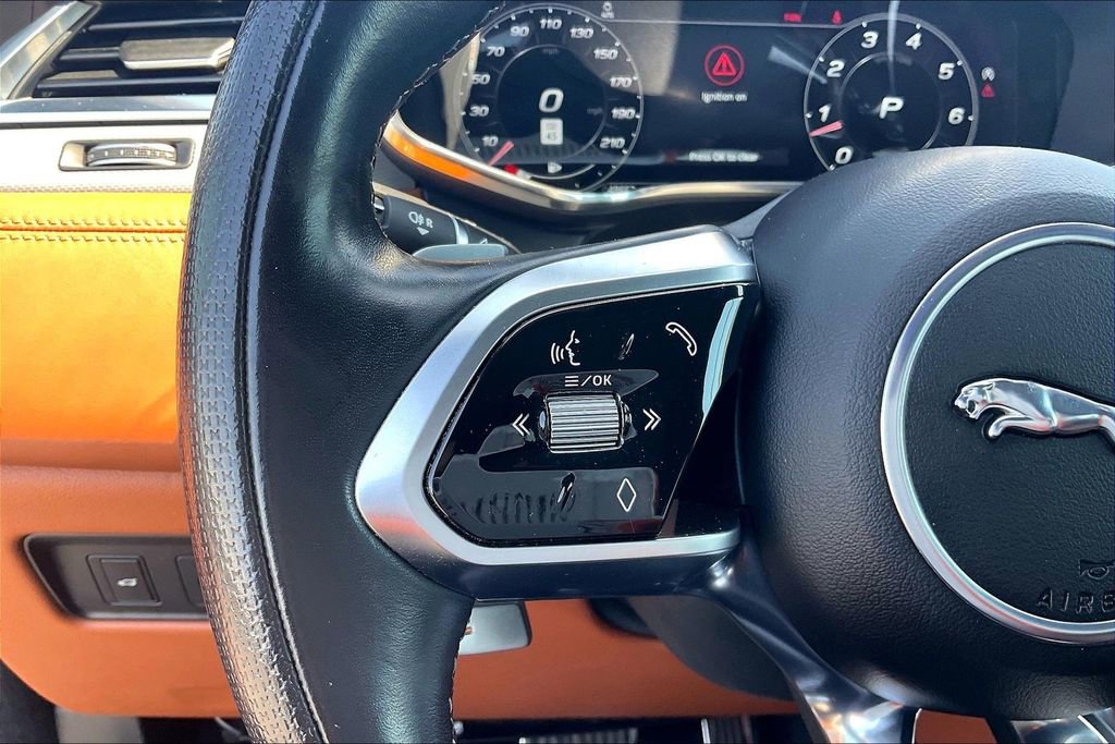 Used 2021 Jaguar F-PACE SVR AWD/4WD image 13