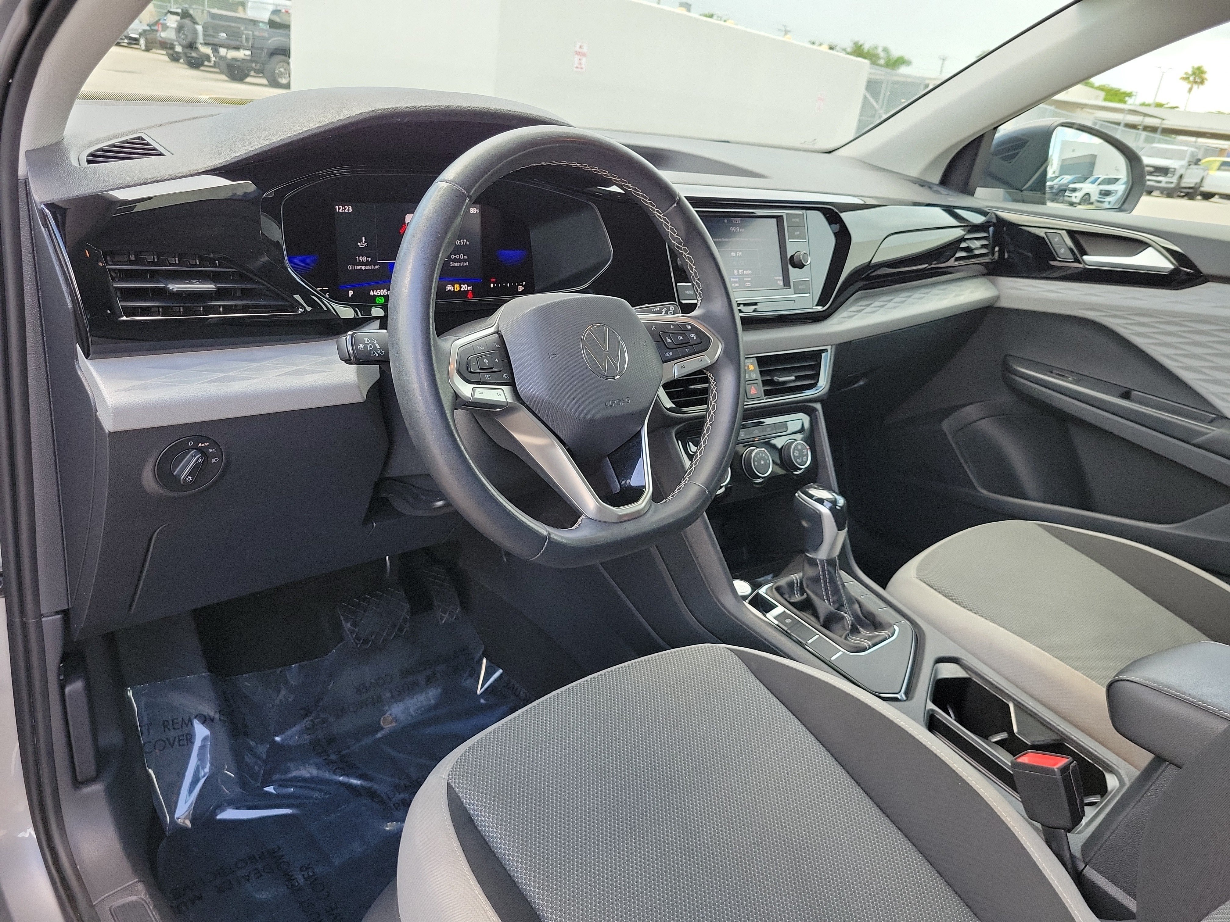 Used 2023 Volkswagen Taos S FWD image 12