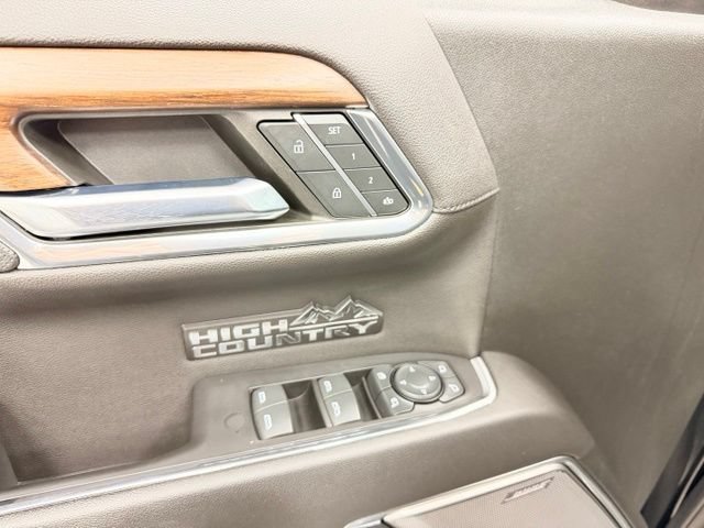 Certified 2023 Chevrolet Silverado 1500 High Country w/ High Country Premium Package AWD/4WD image 21