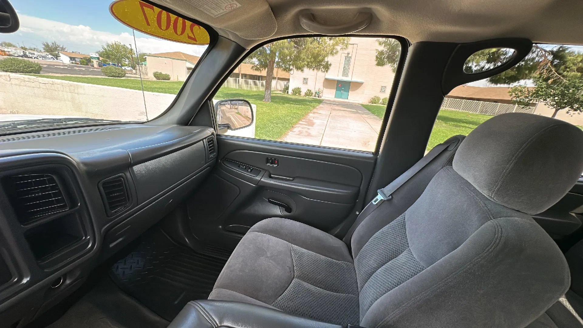 Used 2007 Chevrolet Silverado 1500 LT w/ Skid Plate Package AWD/4WD image 16