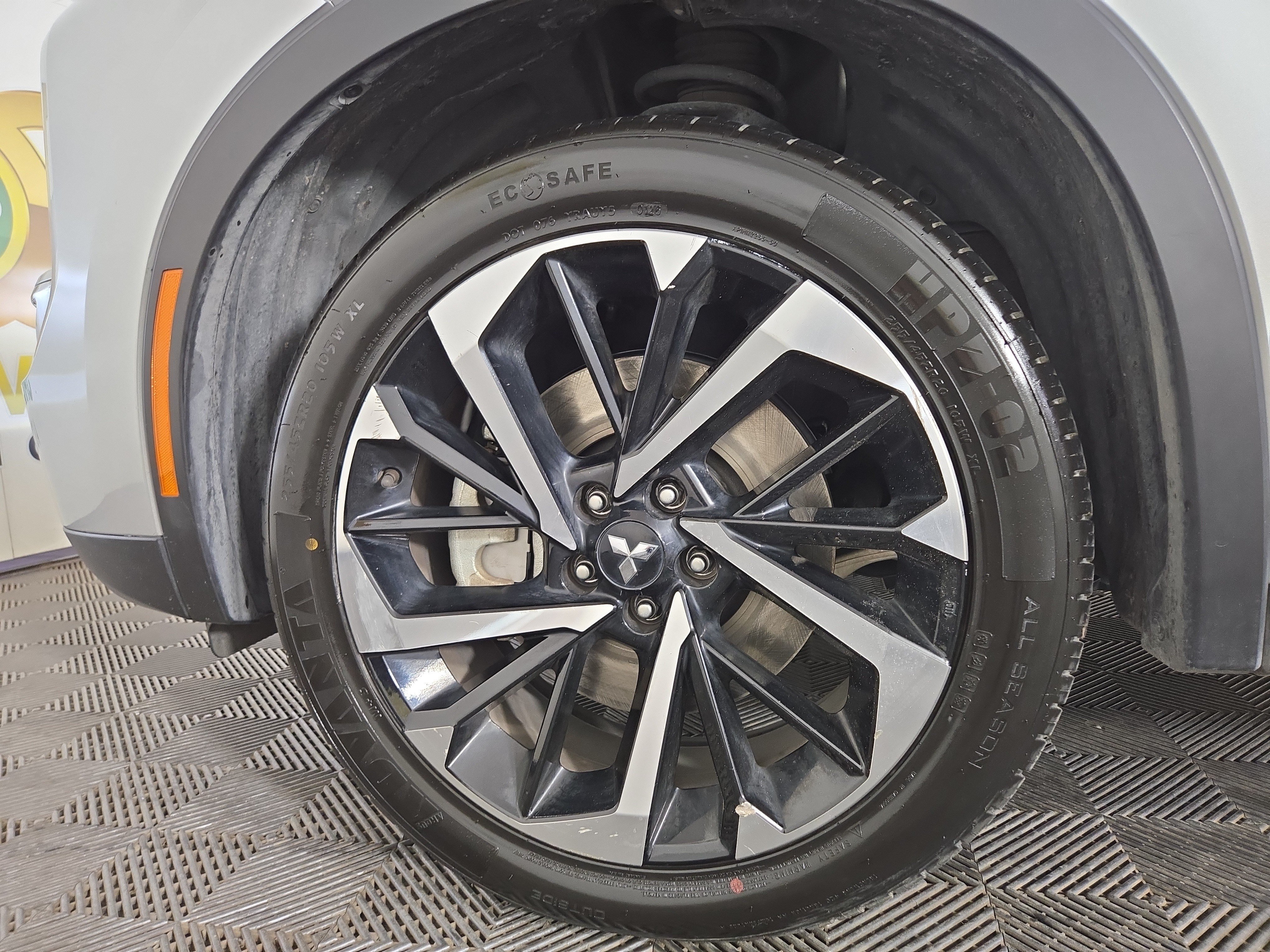 Used 2024 Mitsubishi Outlander SE FWD image 33