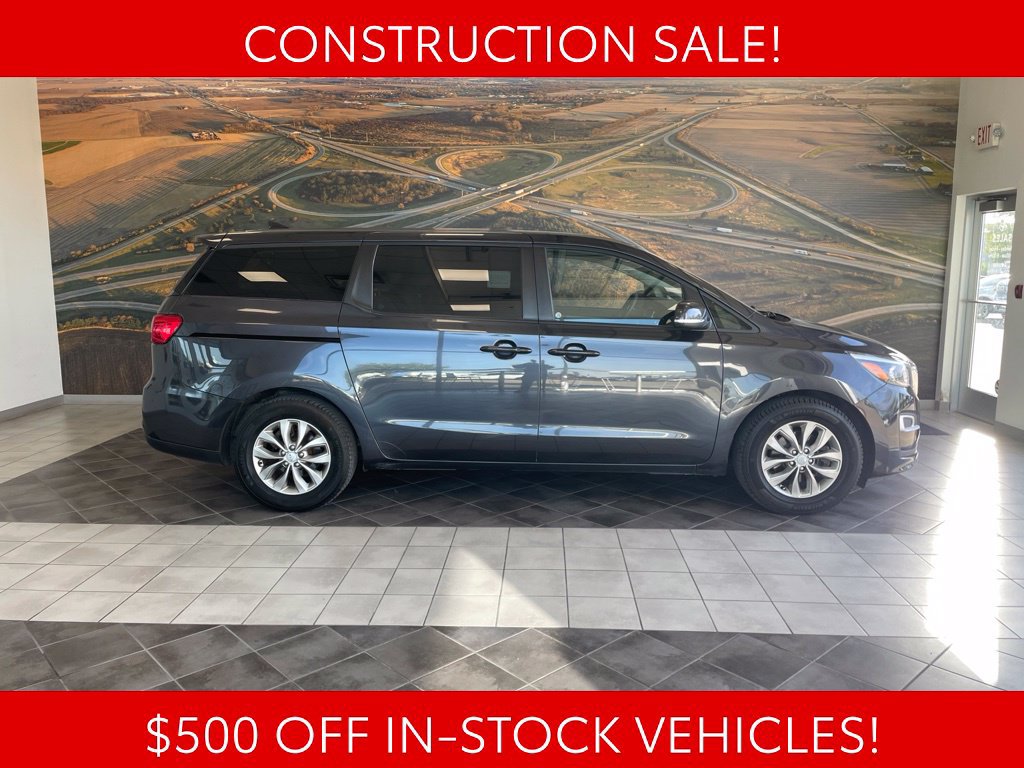 Used 2020 Kia Sedona LX FWD image 4