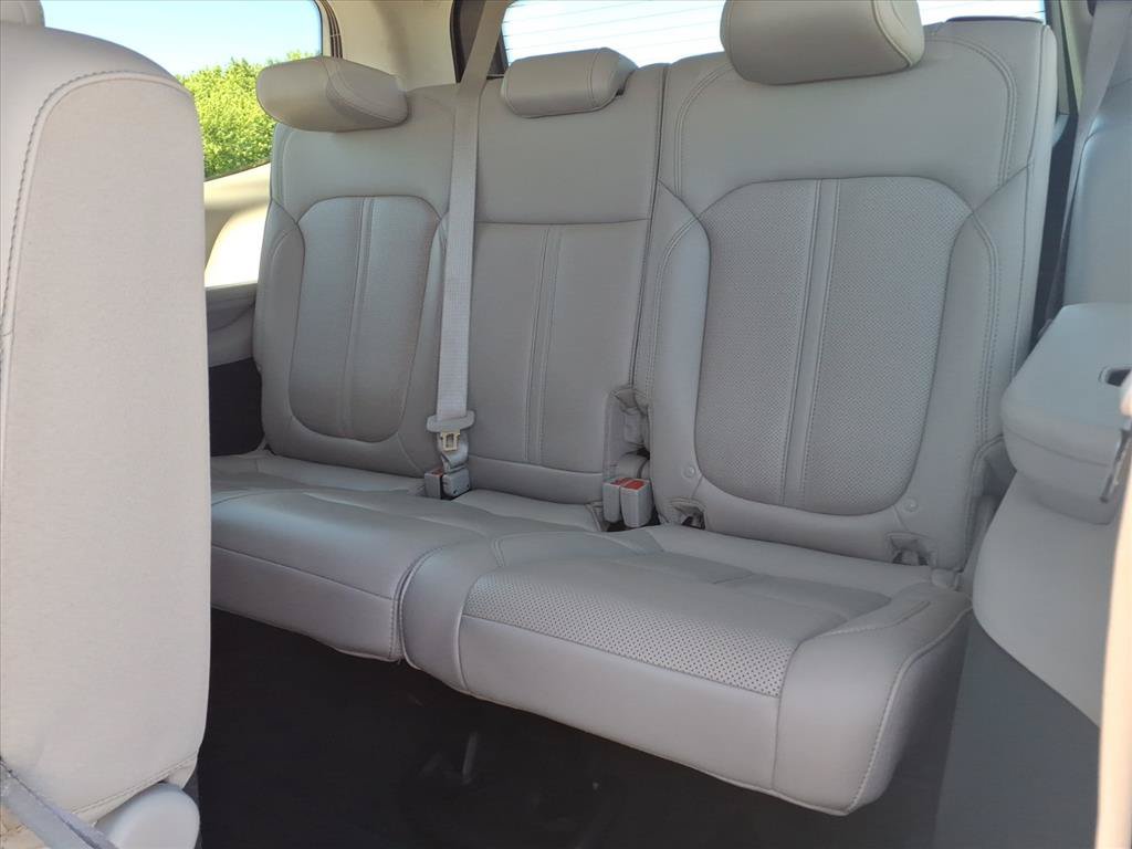 Used 2022 Jeep Wagoneer Series I AWD/4WD image 25