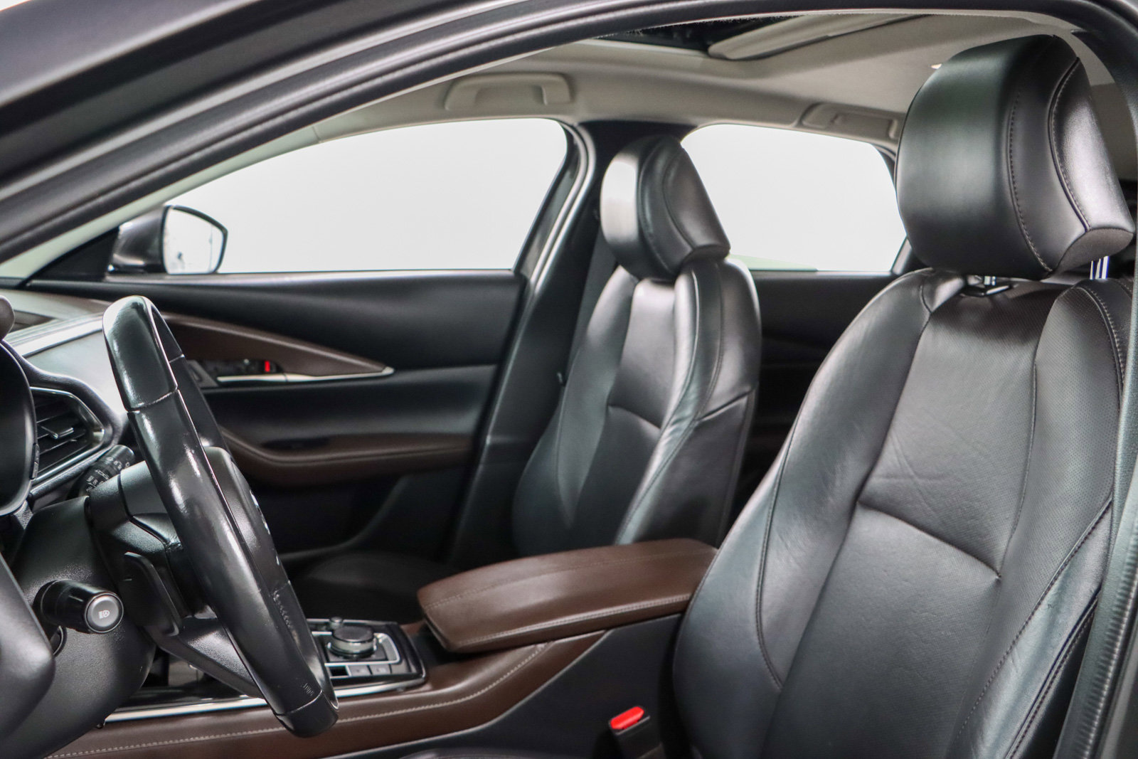 Used 2023 MAZDA CX-30 AWD image 24