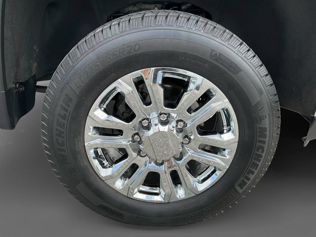Used 2024 Chevrolet Silverado 2500 LTZ w/ LTZ Premium Package AWD/4WD image 14