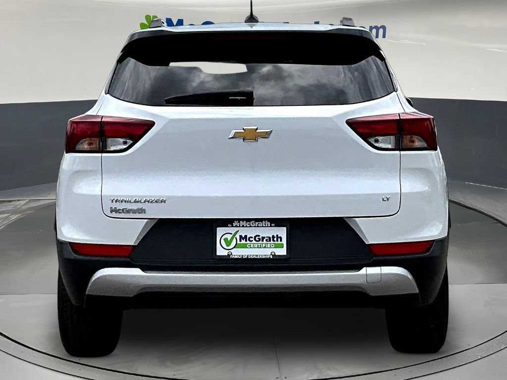 Used 2025 Chevrolet TrailBlazer LT FWD image 7