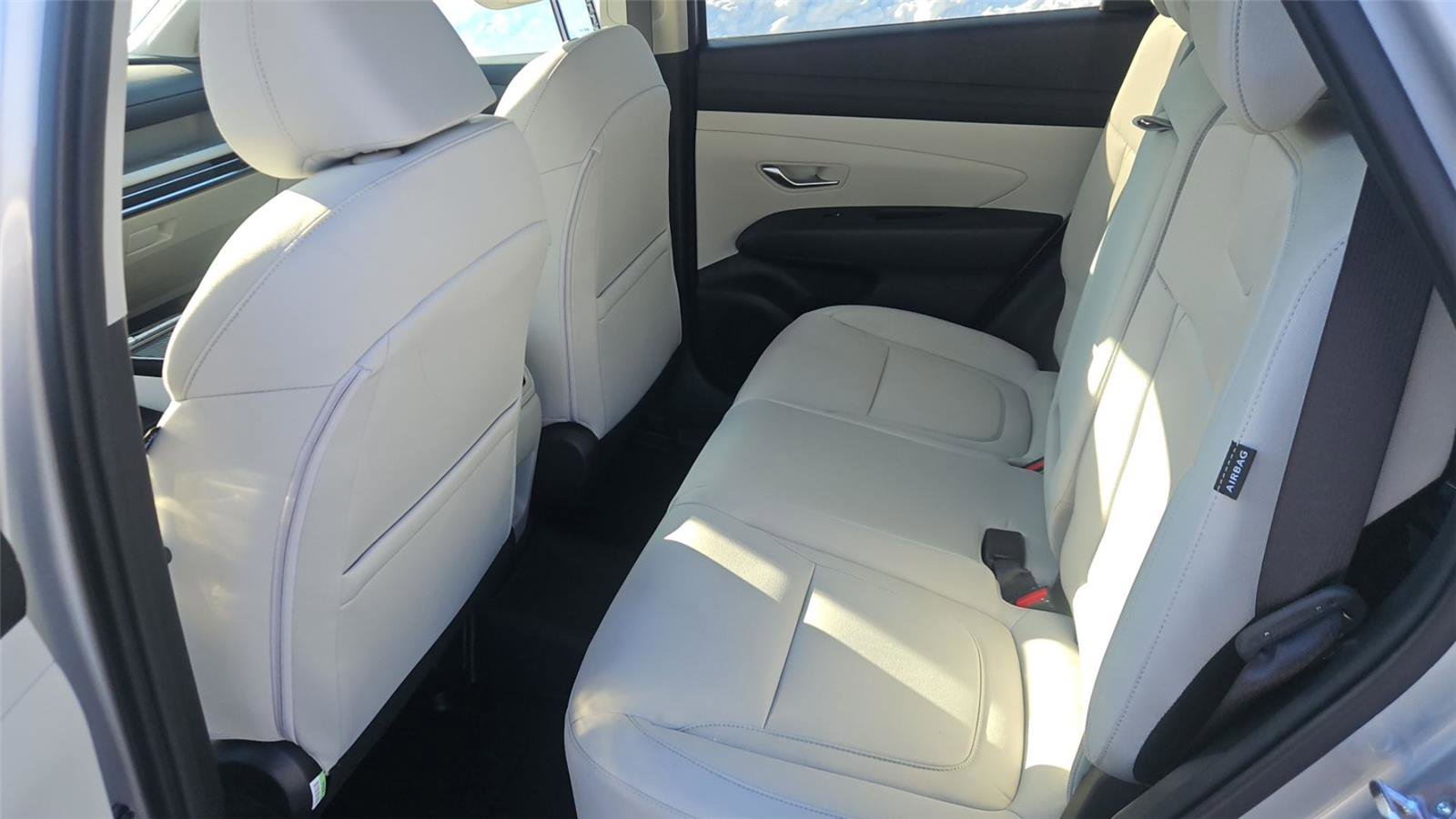 New 2026 Hyundai Tucson SEL image 11