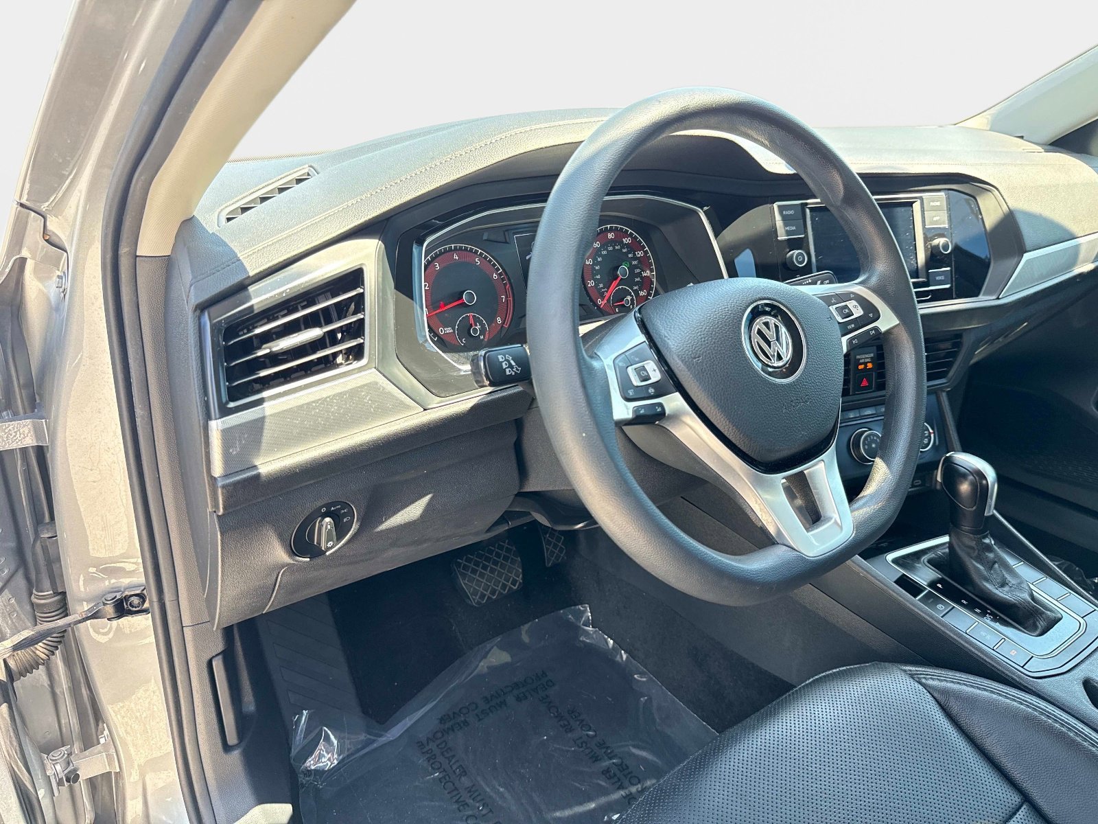 Used 2020 Volkswagen Jetta S w/ Driver Assistance Package FWD image 15