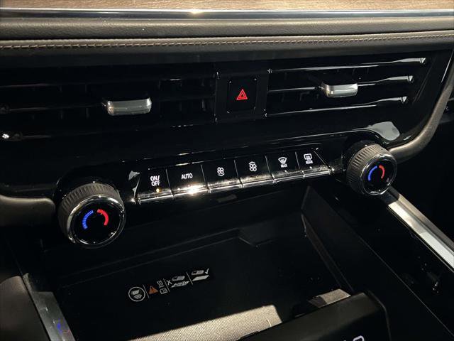 Used 2025 Chevrolet Suburban High Country image 29