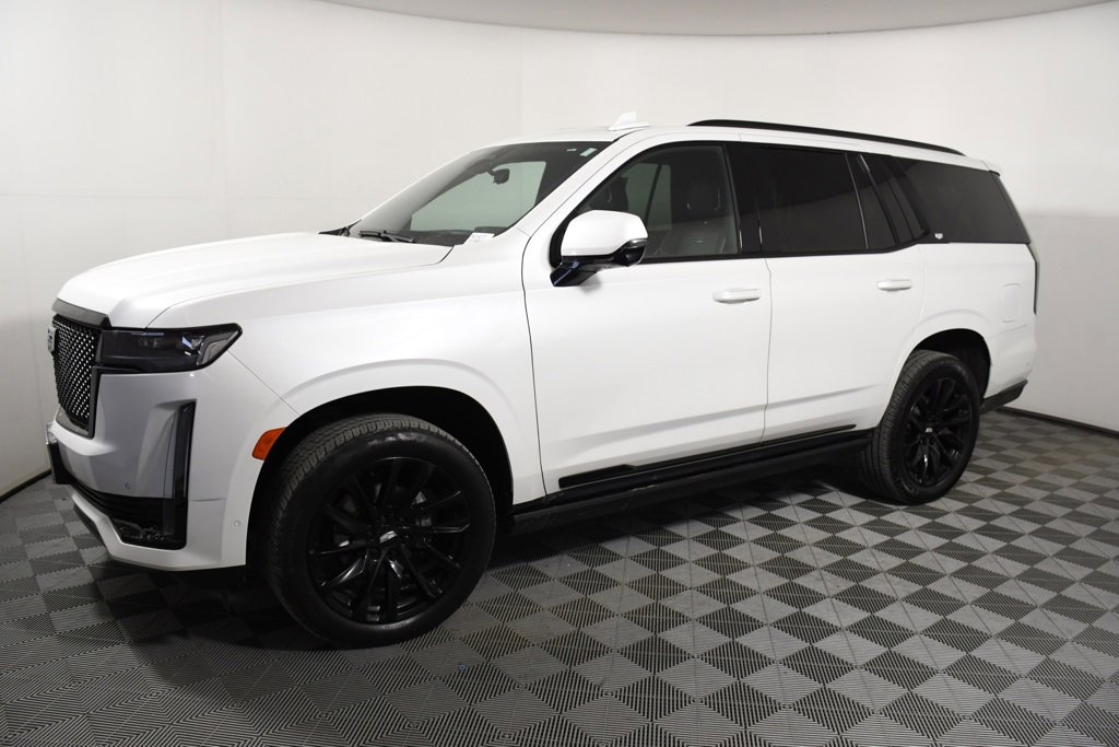 Used 2023 Cadillac Escalade Sport w/ LPO, ONYX Package image 2