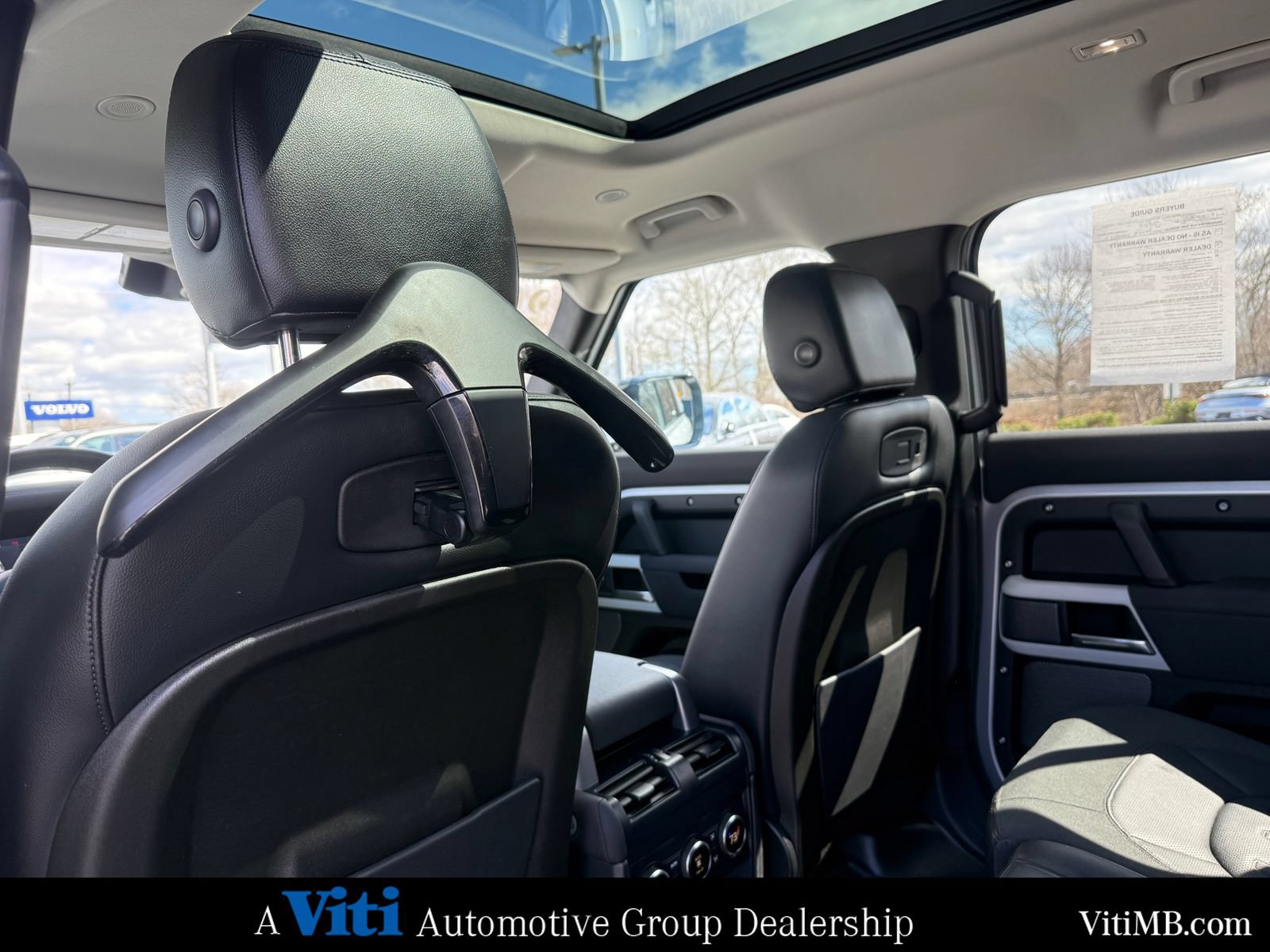 Used 2020 Land Rover Defender 110 First Edition AWD/4WD image 21