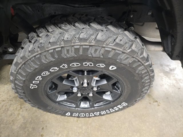 Used 2022 Jeep Gladiator Sport AWD/4WD image 11