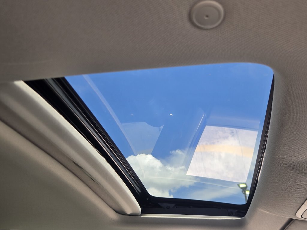 Certified 2025 Honda CR-V EX-L image 18